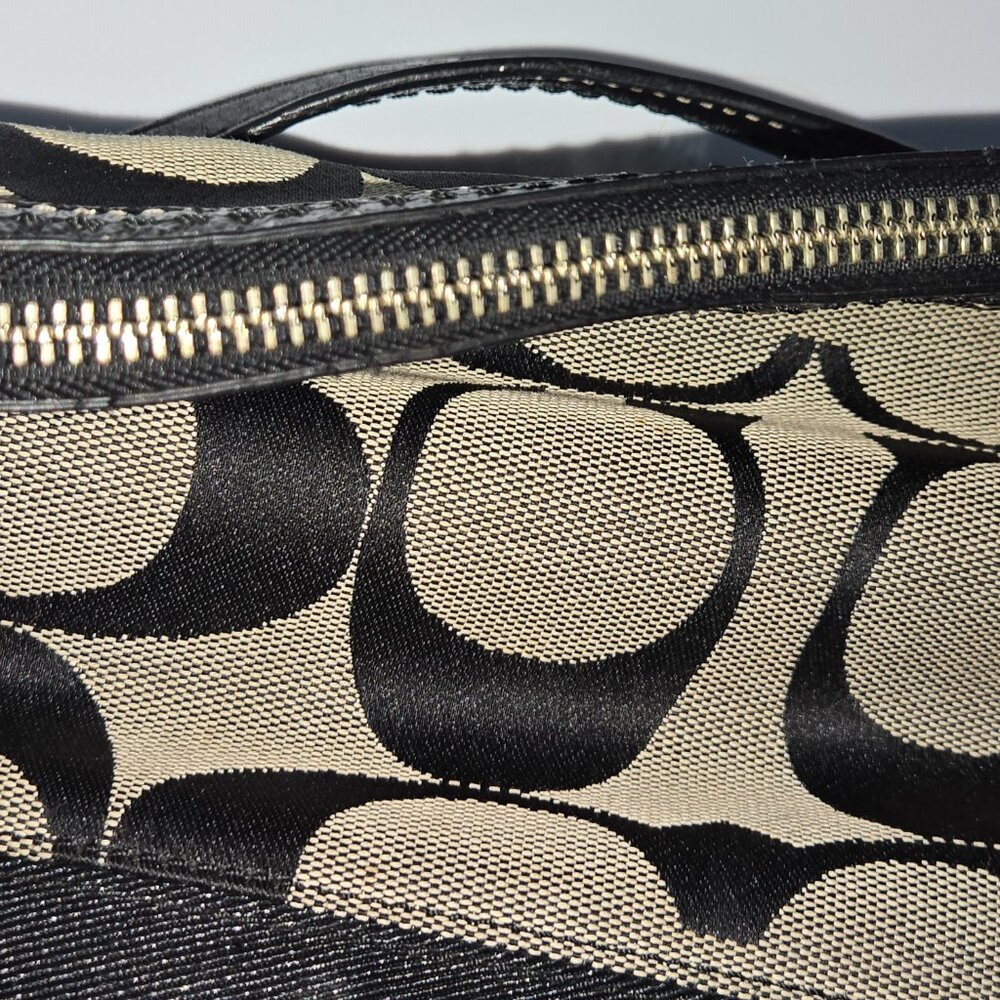 Signature Stripe Black Shoulder Handbag Tote Purse - Well Loved - Picture 7 of 14